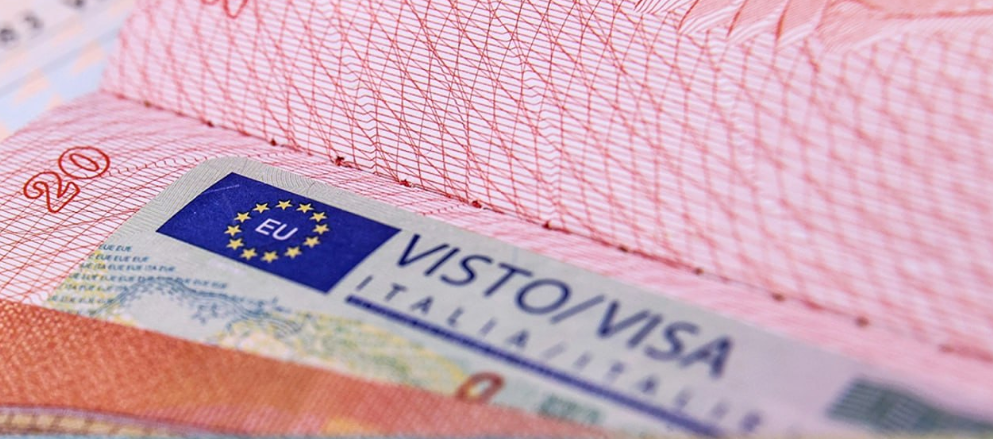 Визовый кризис: почему россиянам выдают на 90 % меньше мультивиз?