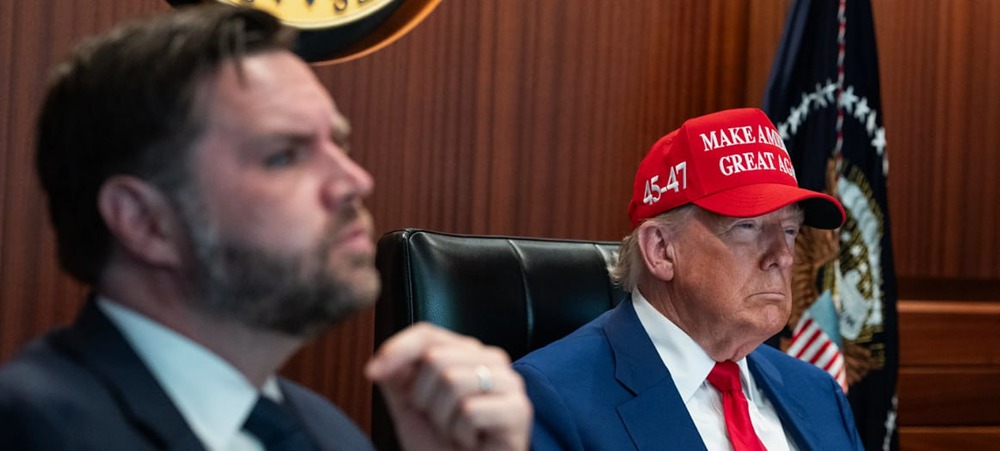 Цена на бензин в США приблизились к отметке $3,9 за галлон