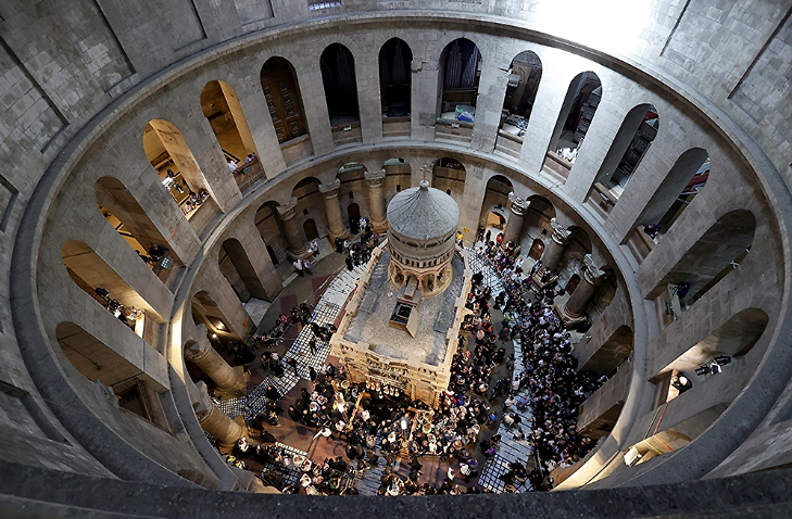 Исторический прецедент: Храм Гроба Господня впервые закрыт для богослужений