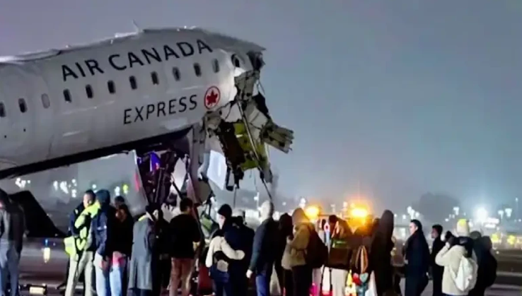 Аэропорт Ла‑Гуардия в шоке: 41 пострадавший при столкновении борта и техники