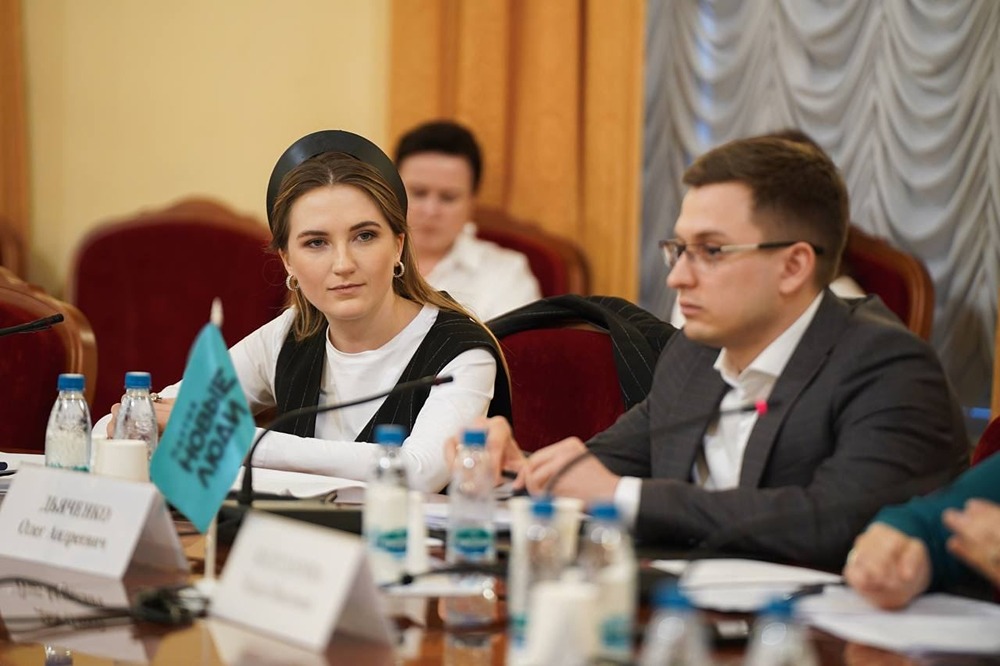 Война с ИИ: «Новые люди» бросили вызов Минцифры из‑за блокировки ChatGPT