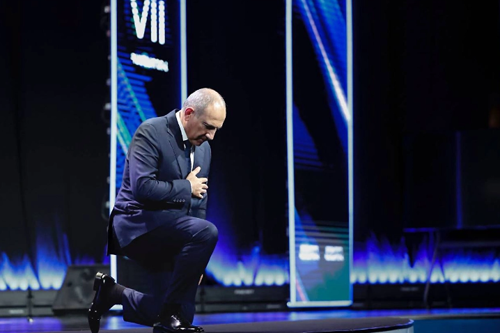 Почему Пашинян извинился перед женщиной из Карабаха?