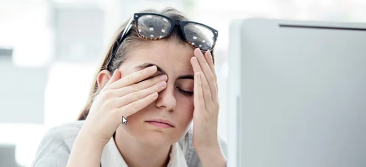 Первый удар — по глазам: как стресс запускает опасные процессы