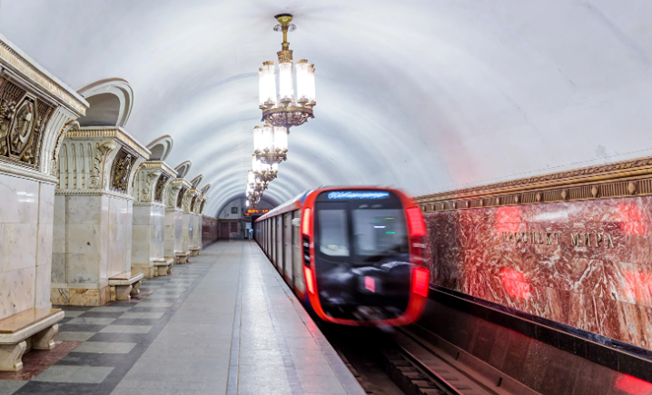 Сокращение бюджета не остановит стройку метро в Москве?