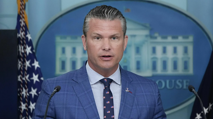 Мы ведём переговоры с помощью бомб — министр войны США