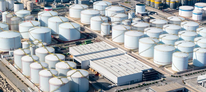 Почему поставки нефти из резервов не спасут рынок надолго?