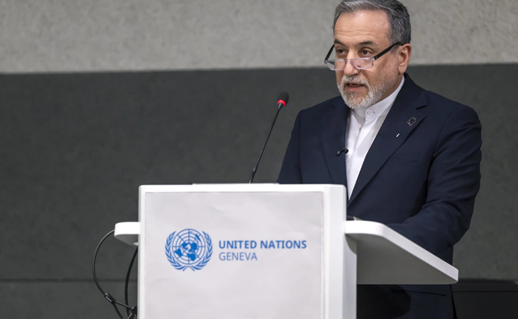 Твёрдая позиция на кону: Иран давит на Москву и Пекин