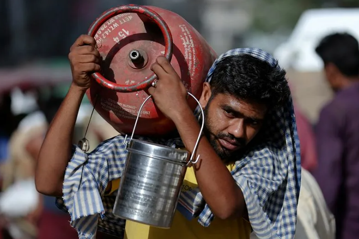 Уголь вместо газа: как кризис меняет кухню Индии
