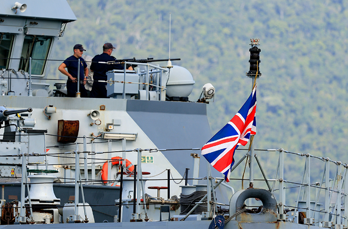 Почему Лондон закрывает Ла‑Манш для российских судов?