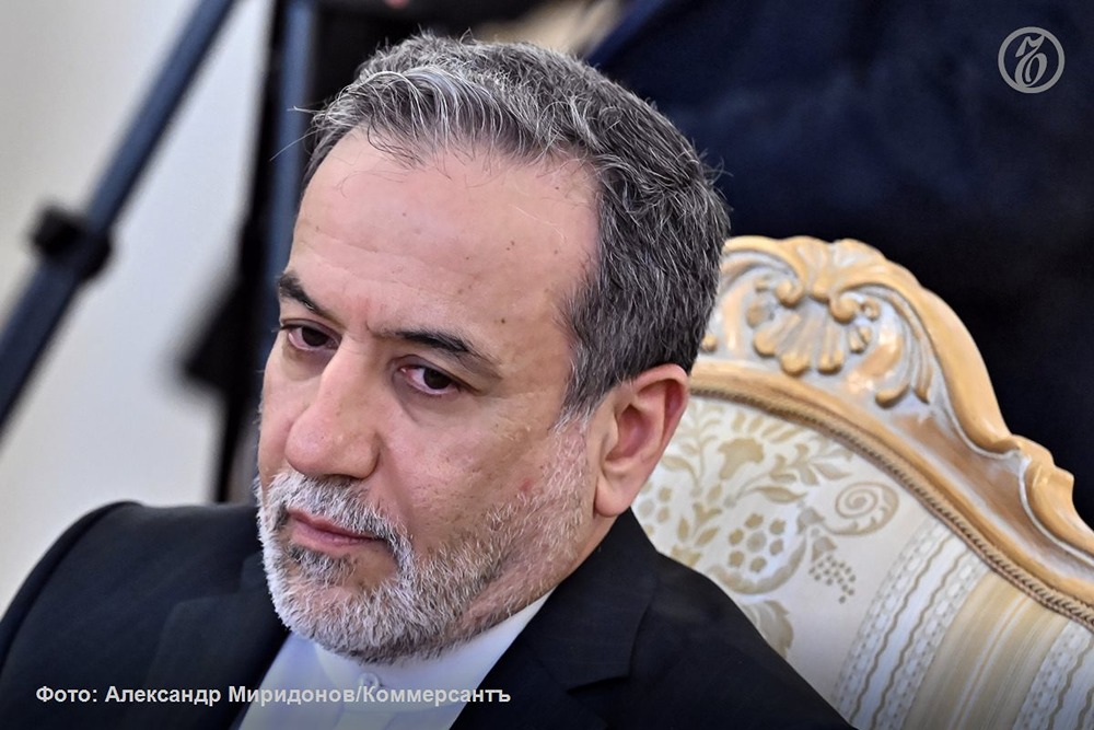 Иран разрешил проход через Ормузский пролив дружественным странам