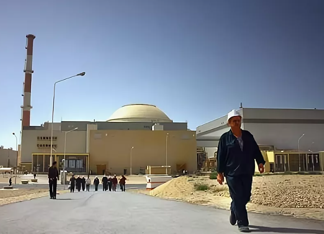 Что происходит на АЭС «Бушер»: почему «Росатом» начал эвакуацию?