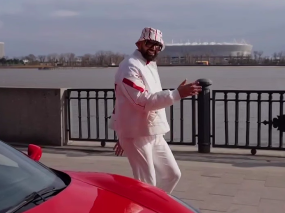 За что Николай Василенко получил штраф? Разбираем случай с Ferrari