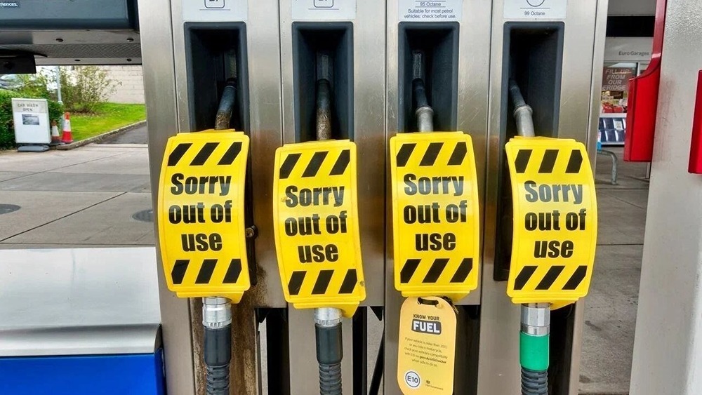 Паника на АЗС: почему Австралия осталась без бензина?