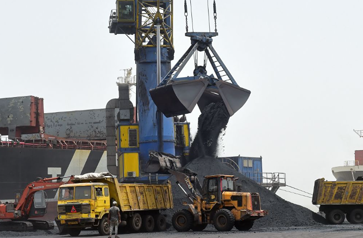 На распутье энергетики: Индия выбирает российский уголь — разбираем факторы роста поставок