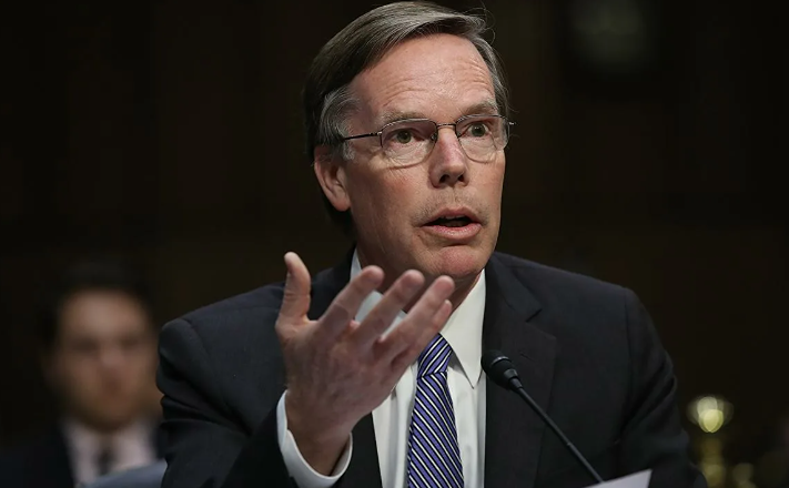 Конфликт на горизонте: Китай против США из‑за доступа к смартфонам