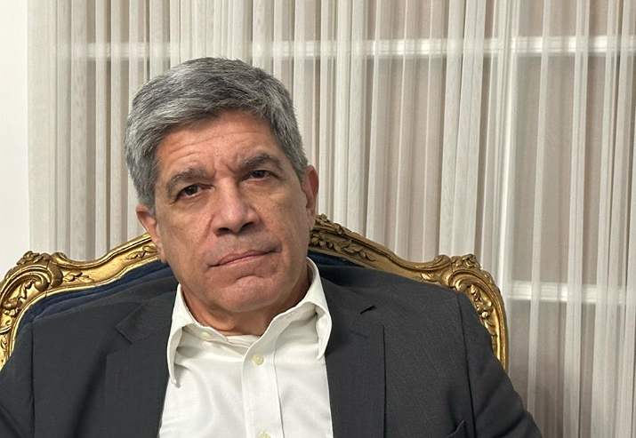 Загадочная сделка: почему США пропускают российский танкер с нефтью к Кубе?