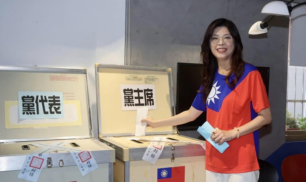 Загадочный шаг: первый визит Гоминьдана в КНР за 10 лет — к чему он?