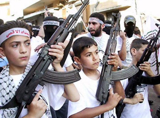 За кулисами Ирана: зачем стране 12‑летние солдаты?