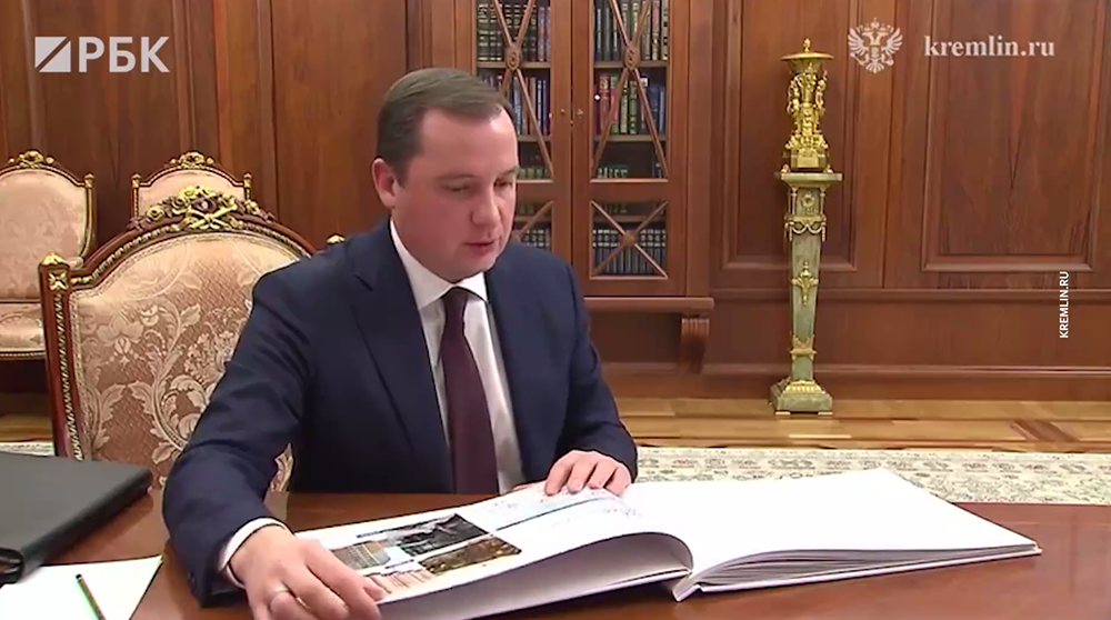 Владимир Путин призвал Александра Цыбульского решить проблему ветхого и аварийного жилья в Архангельской области