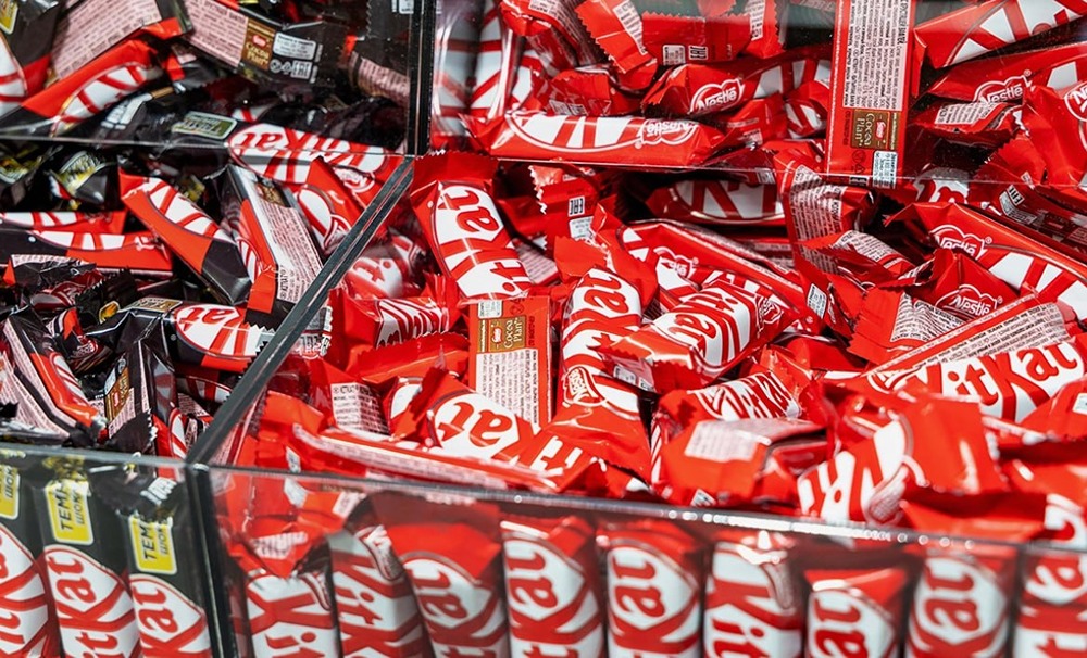 Срочно: угнан грузовик с 413 тыс. батончиков KitKat — Nestle в тревоге