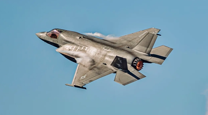 США идут ва-банк: третий авианосец мчится к берегам Ирана