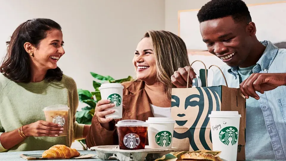 В Соединённых Штатах Америки и Канаде Starbucks осуществляет доставку через мобильное приложение