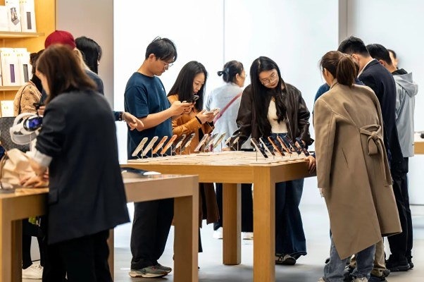 2,2 % вместо 22 %: что случилось с ростом Huawei в 2025 году?