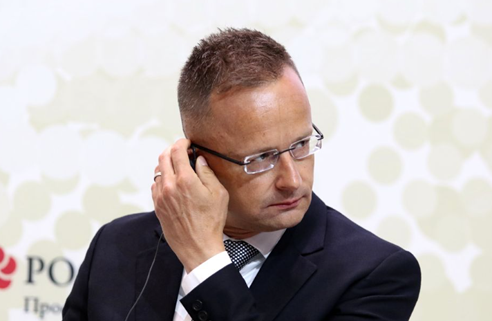 От звонков Лаврову до прослушки: что стоит за скандалом вокруг Сийярто?