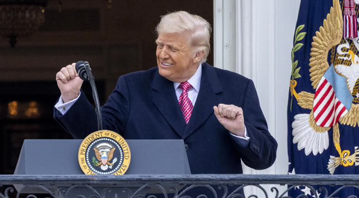 В стиле Трампа: платить придётся в любом случае — война или мир с Ираном