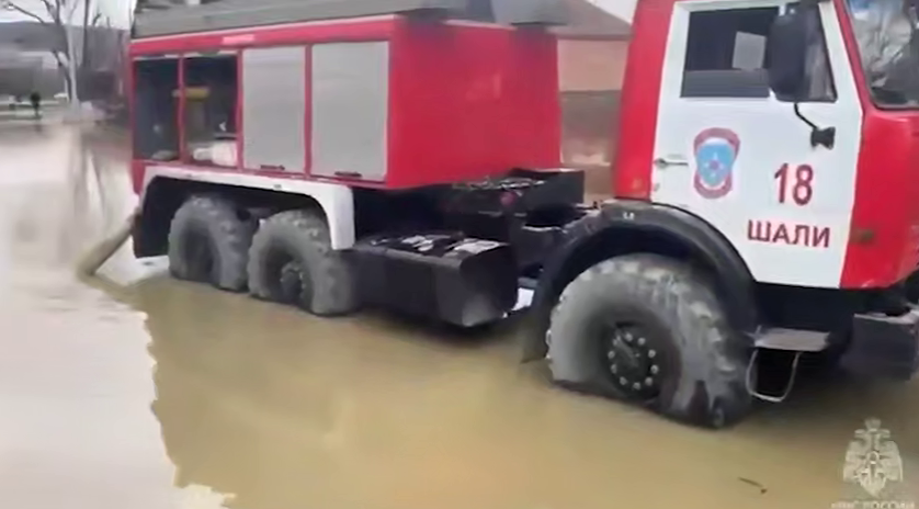 Рекорд с 1882 года: как Северный Кавказ борется с последствиями невиданных ливней