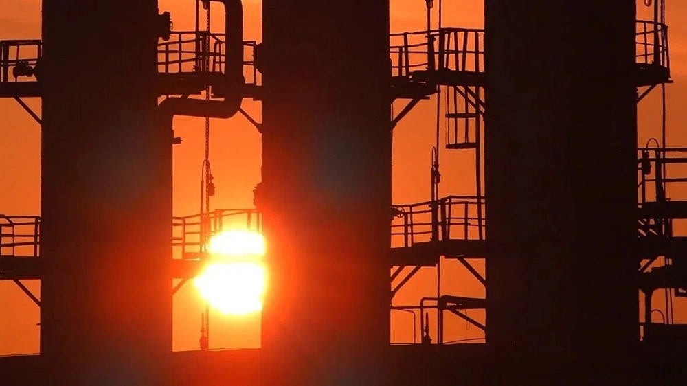 Возвращение КИНЕФ: завод готовится к запуску после атак