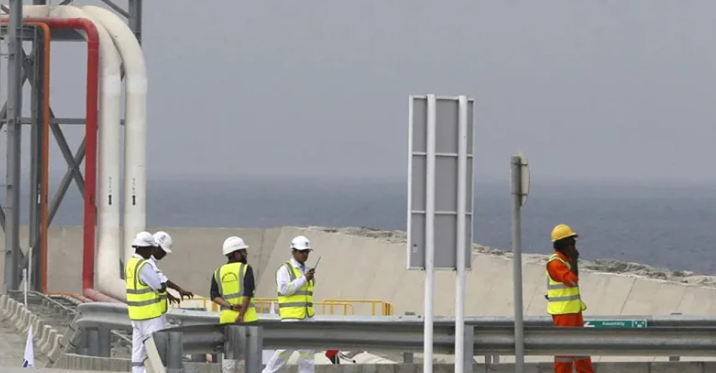 Трубопроводы вместо пролива: смогут ли страны Залива обойти Иран?