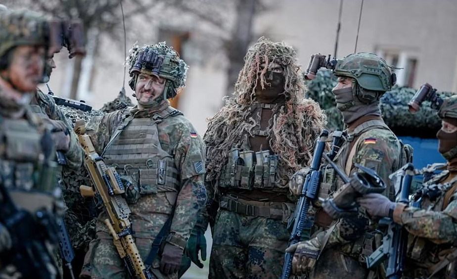 Германия готовится к войне: в стране ужесточают правила выезда для мужчин