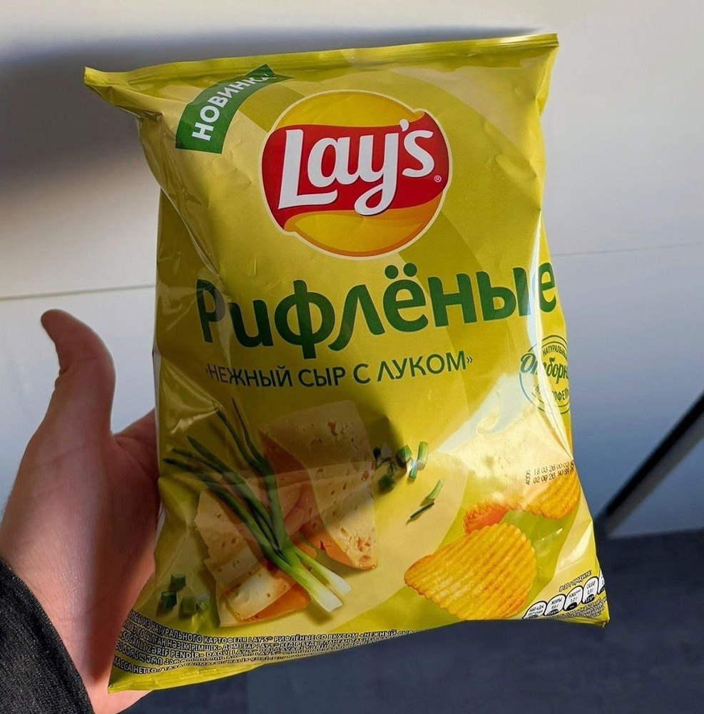 Lay's с нежным сыром и луком вернулись в российские супермаркеты