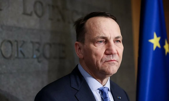 Европейский ядерный «зонтик»: зачем, если есть НАТО? Мнение Сикорского