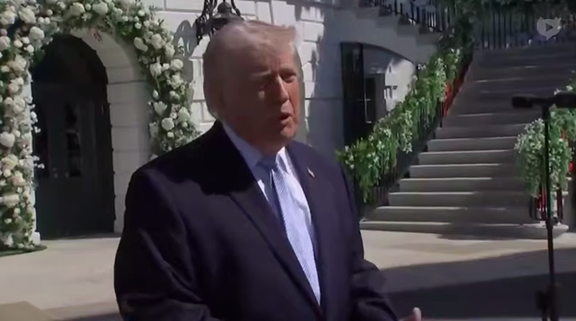 Дональд Трамп о расхождении своего желания с желанием американского народа