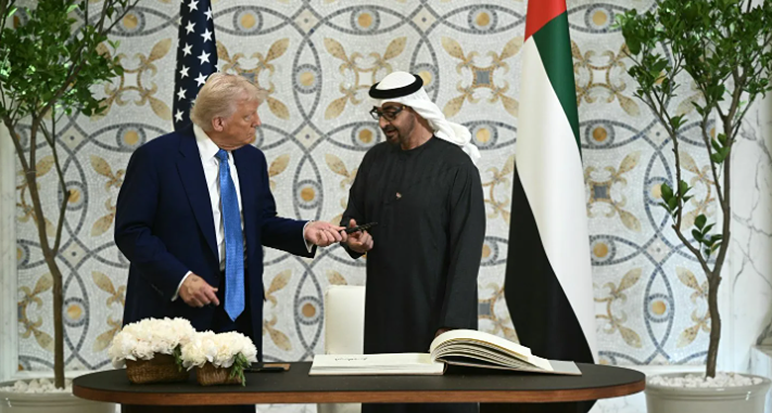 Критический момент: Голливуд на пороге перемен — арабы и Трамп в одной сделке