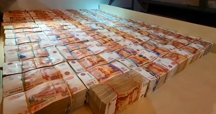 Россиянин выиграл 500 миллионов рублей в лотерею, но забыл про билет и ничего не получил