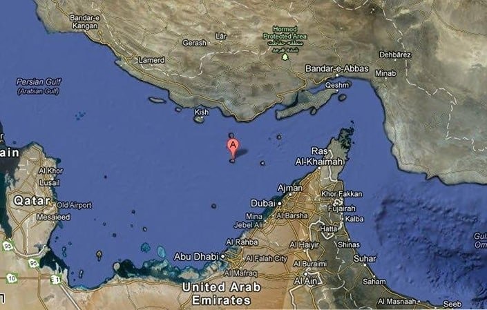 На острове Лаван взорван НПЗ — после перемирия США и Ирана