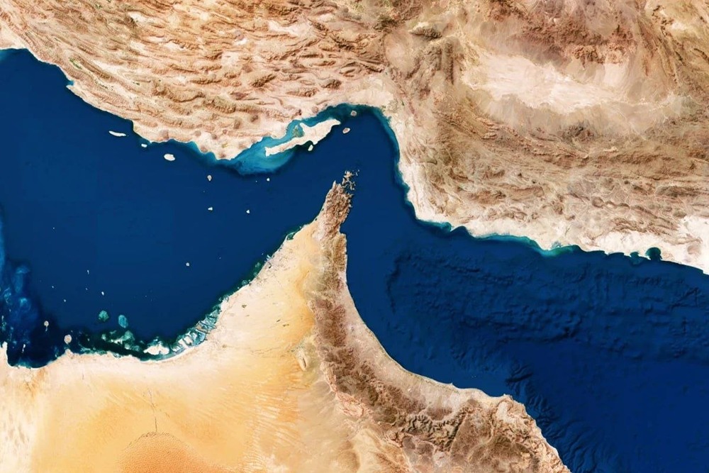 Навигация через Ормузский пролив была прекращена Ираном в результате нарушений Израилем режима прекращения огня в Ливане