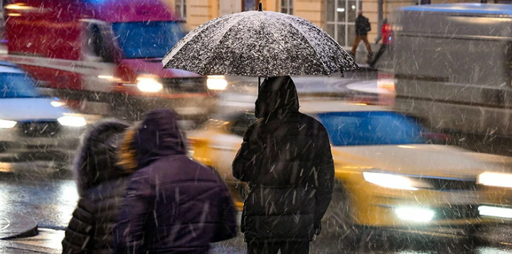 Мокрый снег и дождь до конца недели — когда в Москве потеплеет