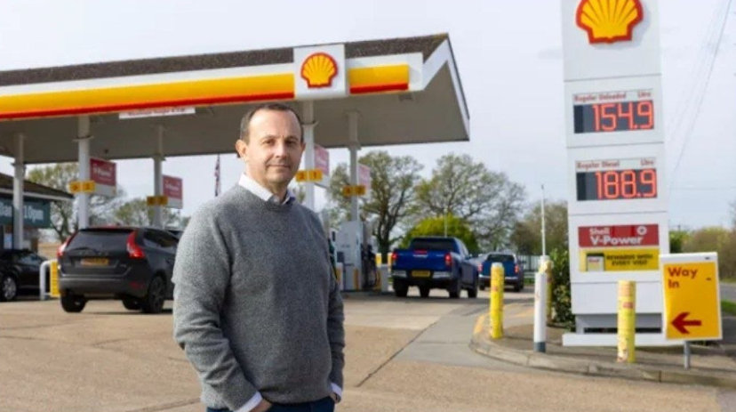 Кто ворует бензин в Британии: владельцы Ferrari или обычные водители