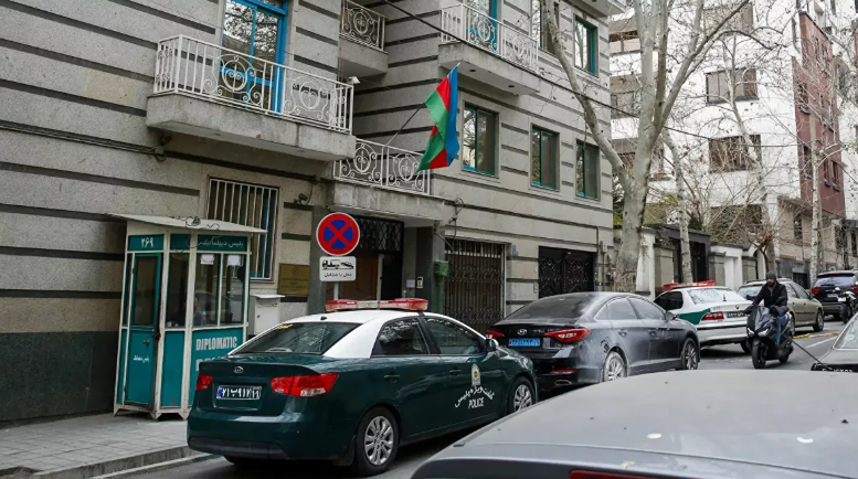 Баку подтверждает: посольство в Тегеране возобновило деятельность