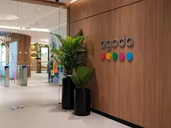 Agoda открыла новый офис в комплексе One Bangkok, укрепляя свой технологический центр в Таиланде