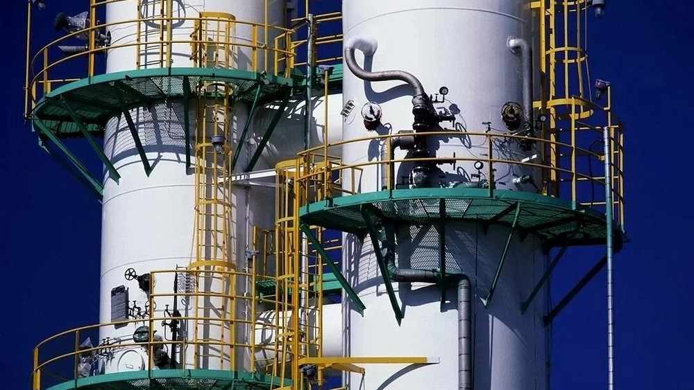 Две трети вместо ста: почему японские НПЗ простаивают