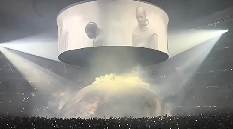 История создания трека «Седая ночь» в исполнении Канье Уэста