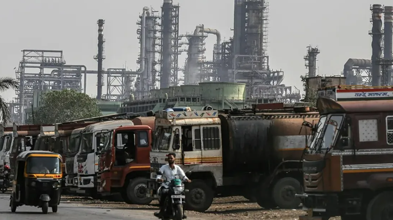 Почему остановился единственный НПЗ Бангладеш — и когда он заработает