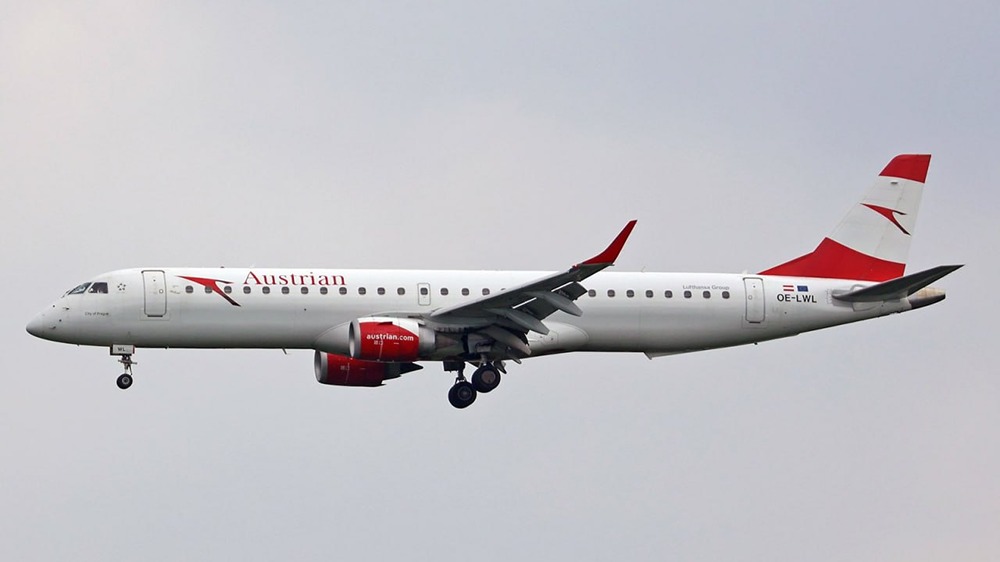 Австрийская пчела остановила 29-тонный пассажирский самолёт Embraer