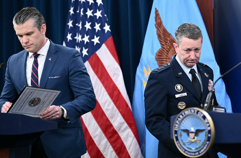 США усиливают давление на Иран: «Эпическая ярость» + «Экономическая ярость»