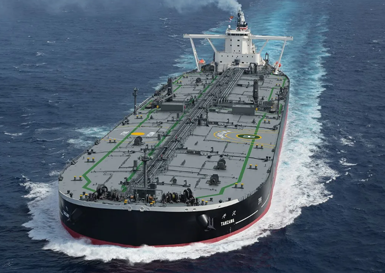 Через Ормуз прошел самый большой с начала войны супертанкер